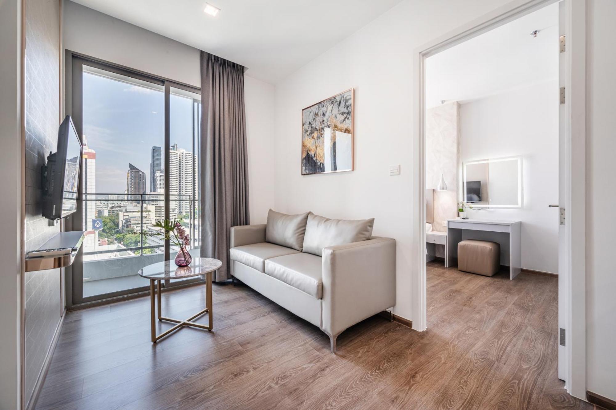 The Rich Sukhumvit Nana Hotel 4*