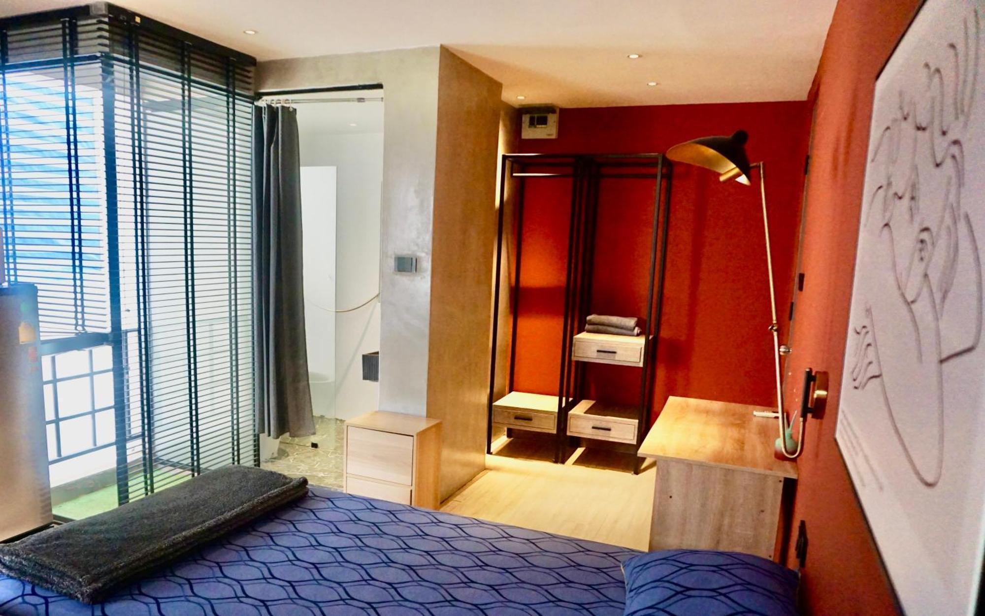 Apartment Hash Silom Soi 3 - Hip And Funky With Rooftop View *