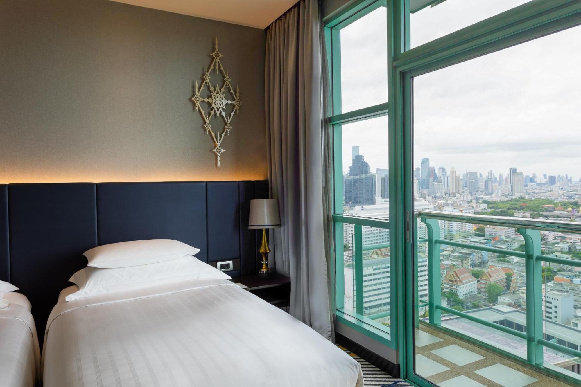 Hotel Chatrium Riverside