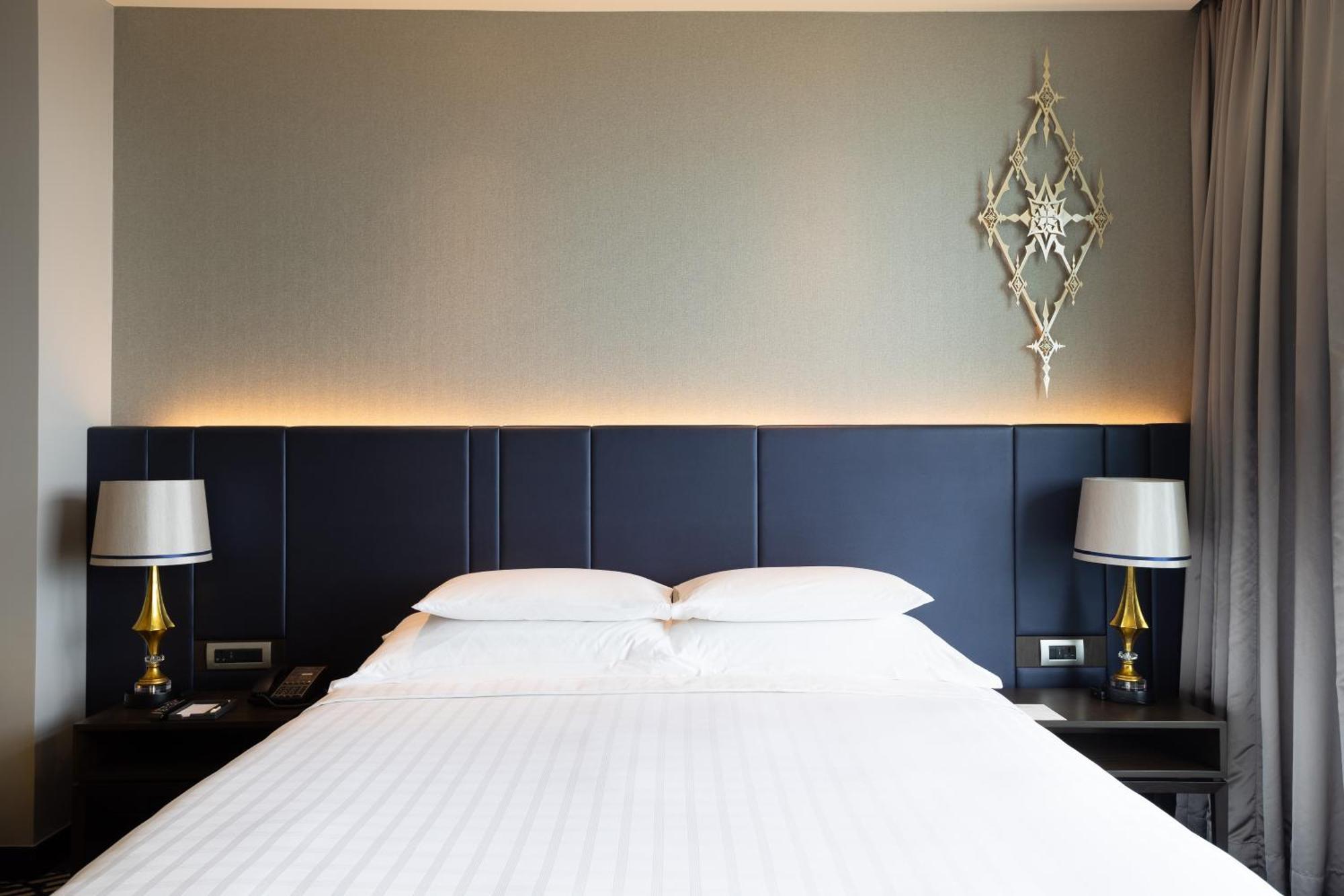 Chatrium Riverside Hotel 5*