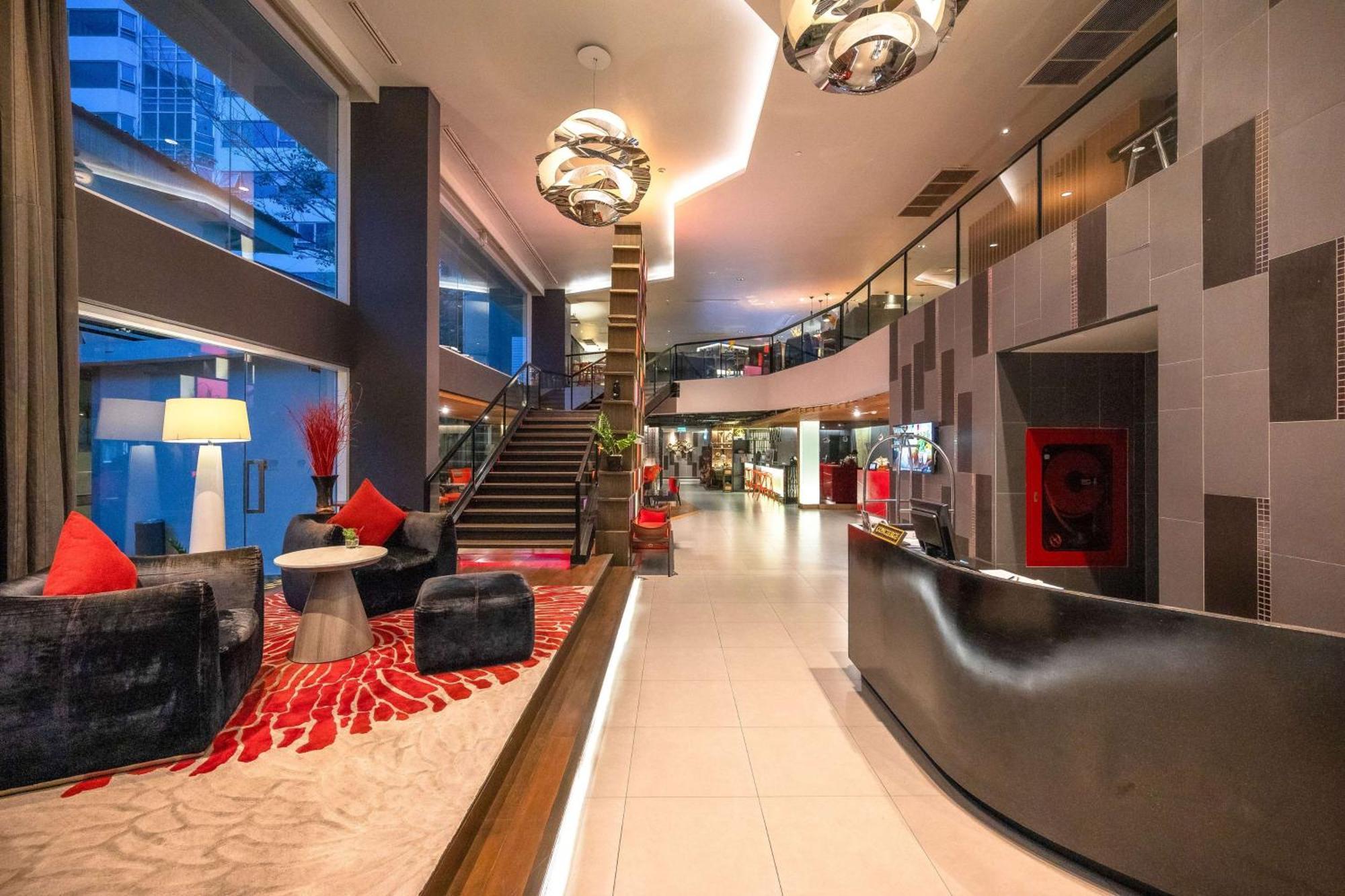Hotel Park Plaza Soi 18 Banguecoque
