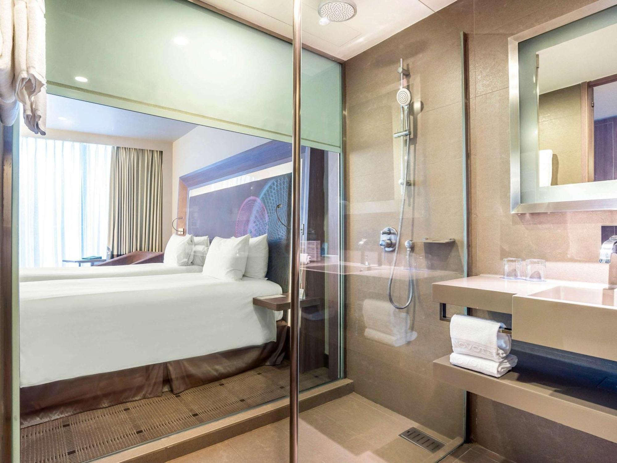 Novotel Platinum Pratunam - Sha Certified Hotel