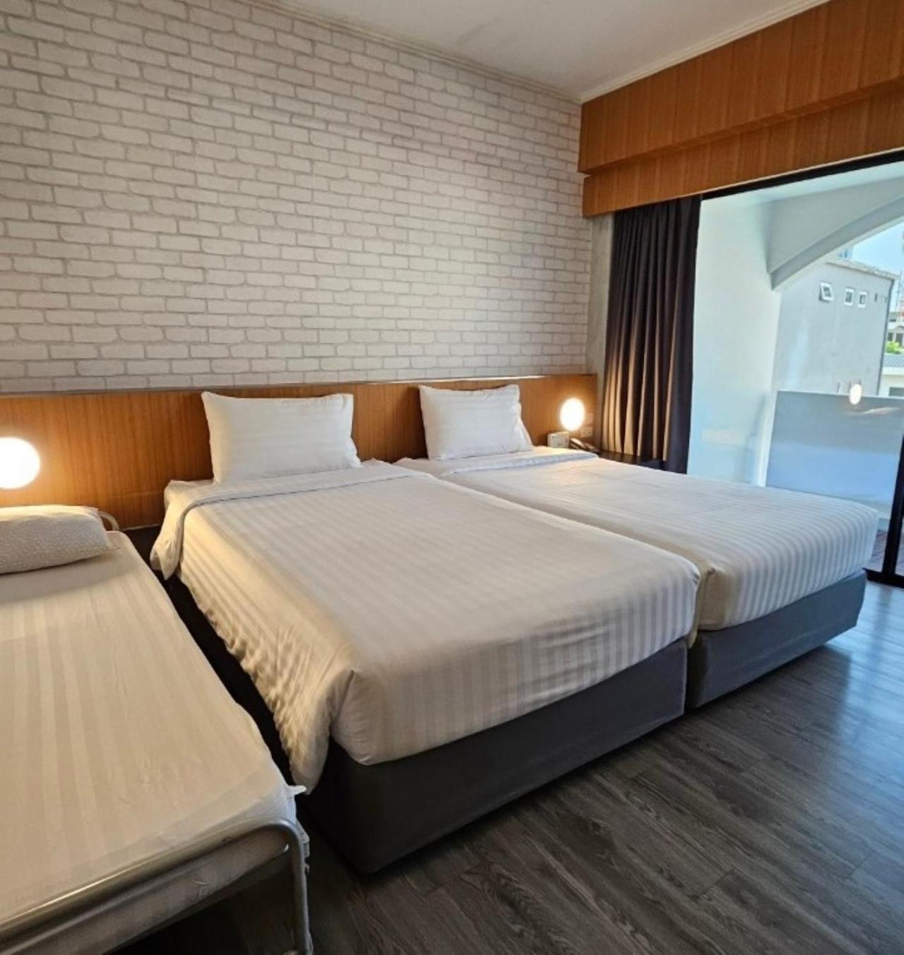 Hotel White Palace 3*