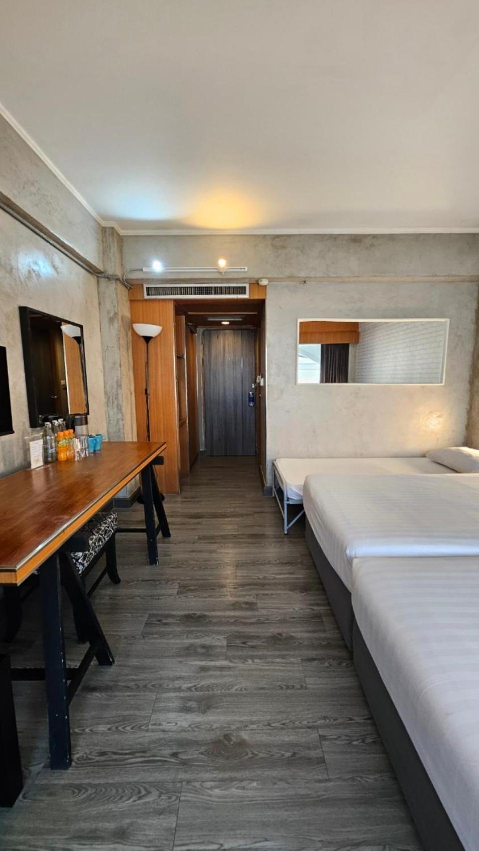 Hotel White Palace Bangkok