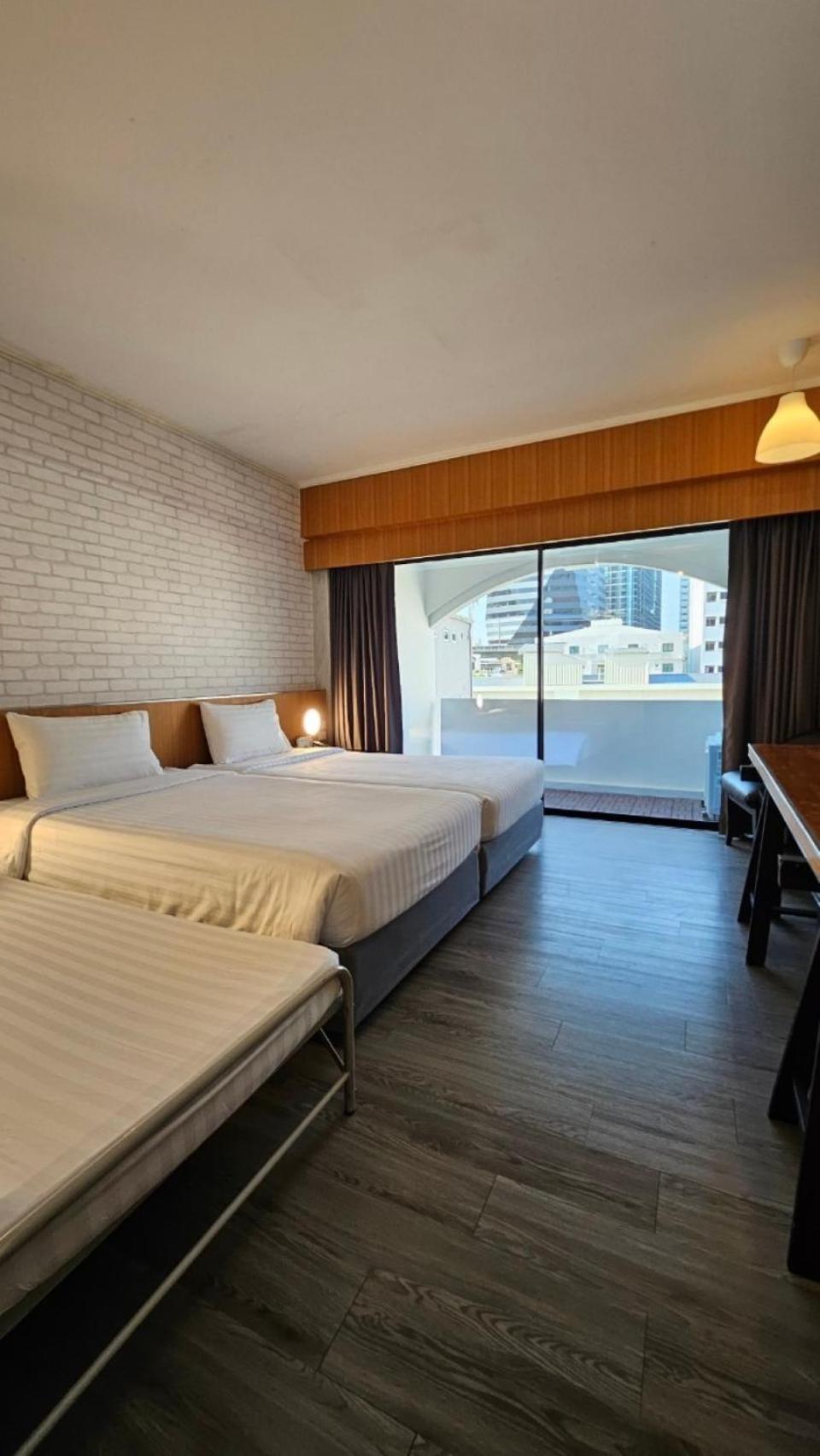 White Palace 3* Bangkok