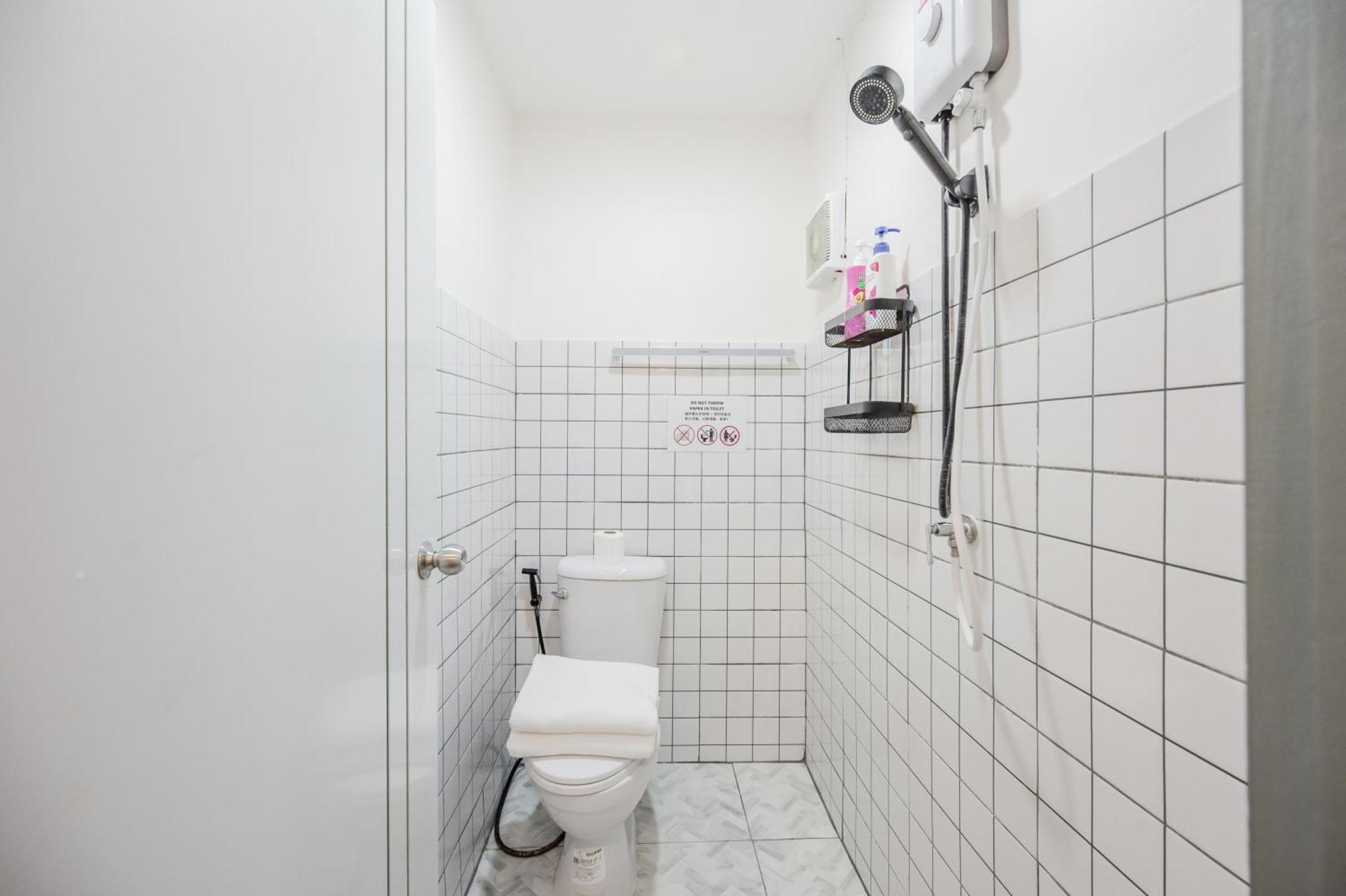 Pousada Entire Cozy House/near Bts Skytrain/12pp