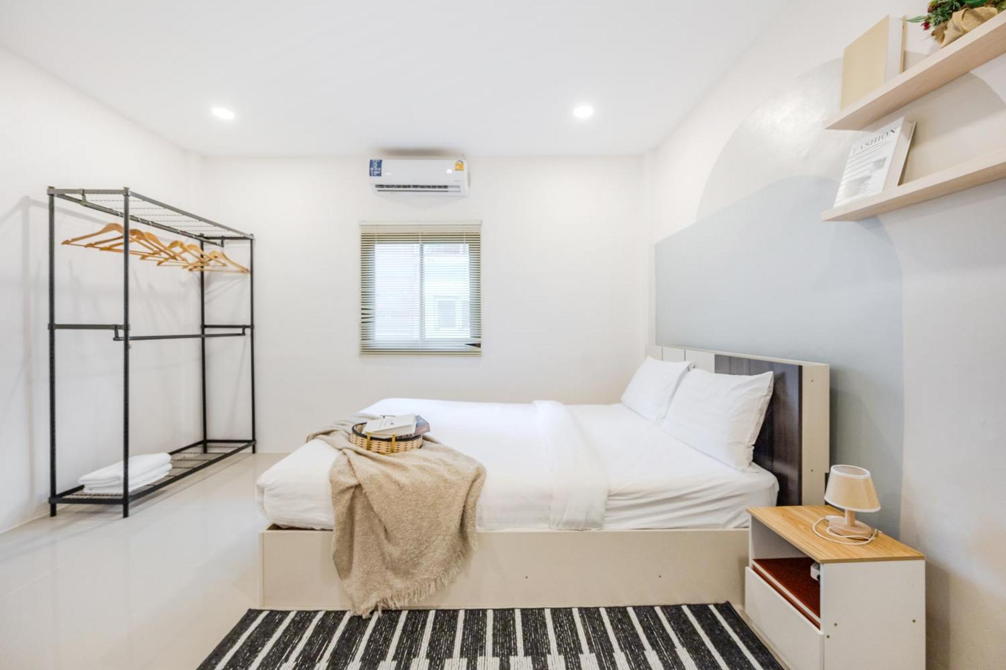 Pousada Entire Cozy House/near Bts Skytrain/12pp