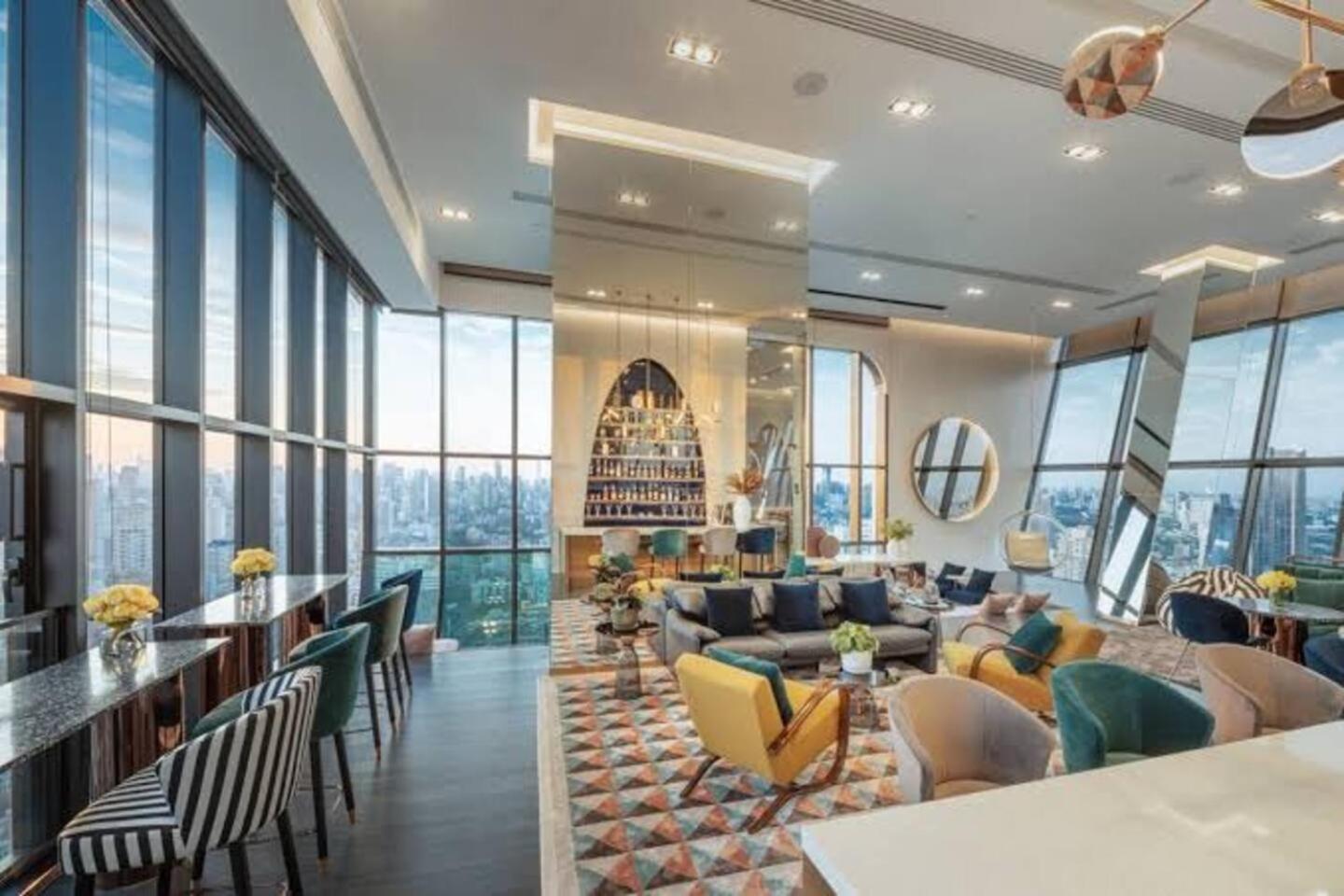 Apartment Xt Ekkamai 121