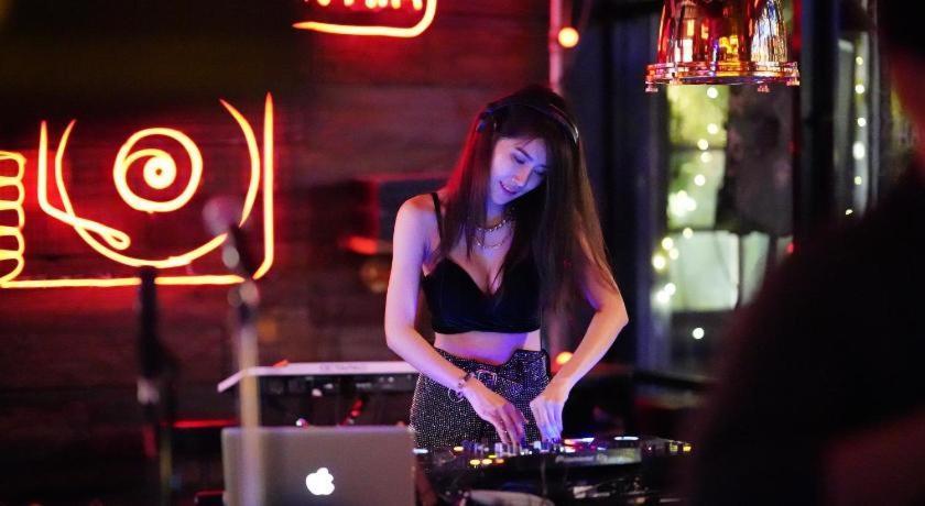 Letana Samuprakarn 3* Bangkok