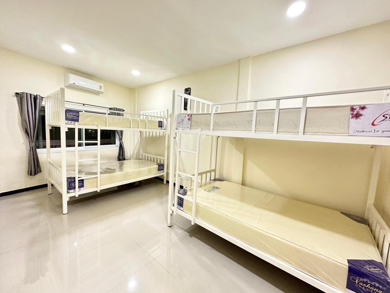 Baan At Khaosan Wisma tamu *