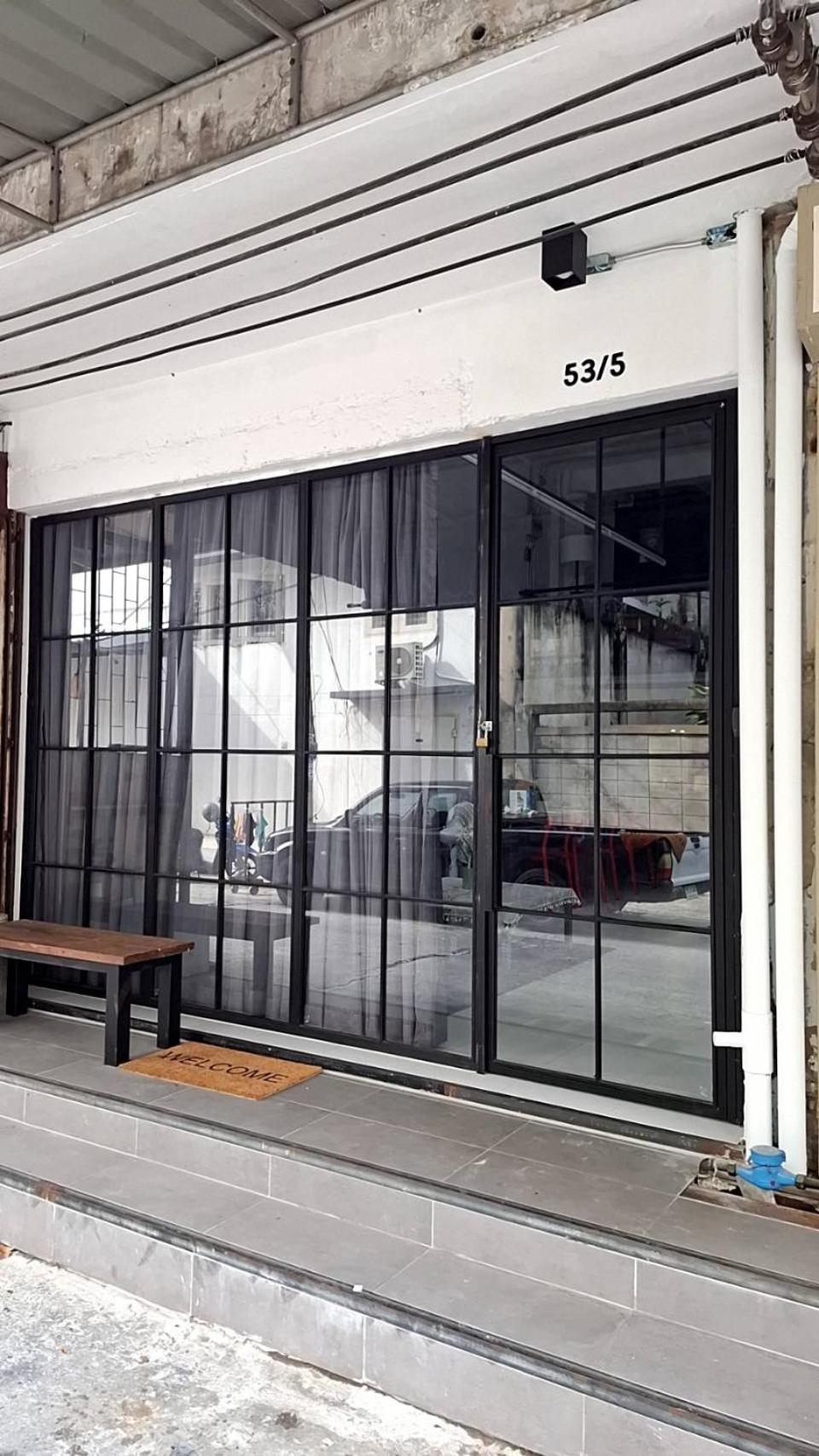 Modern Sukhumvit House Near Phrakanong Bts Station Apartamento *