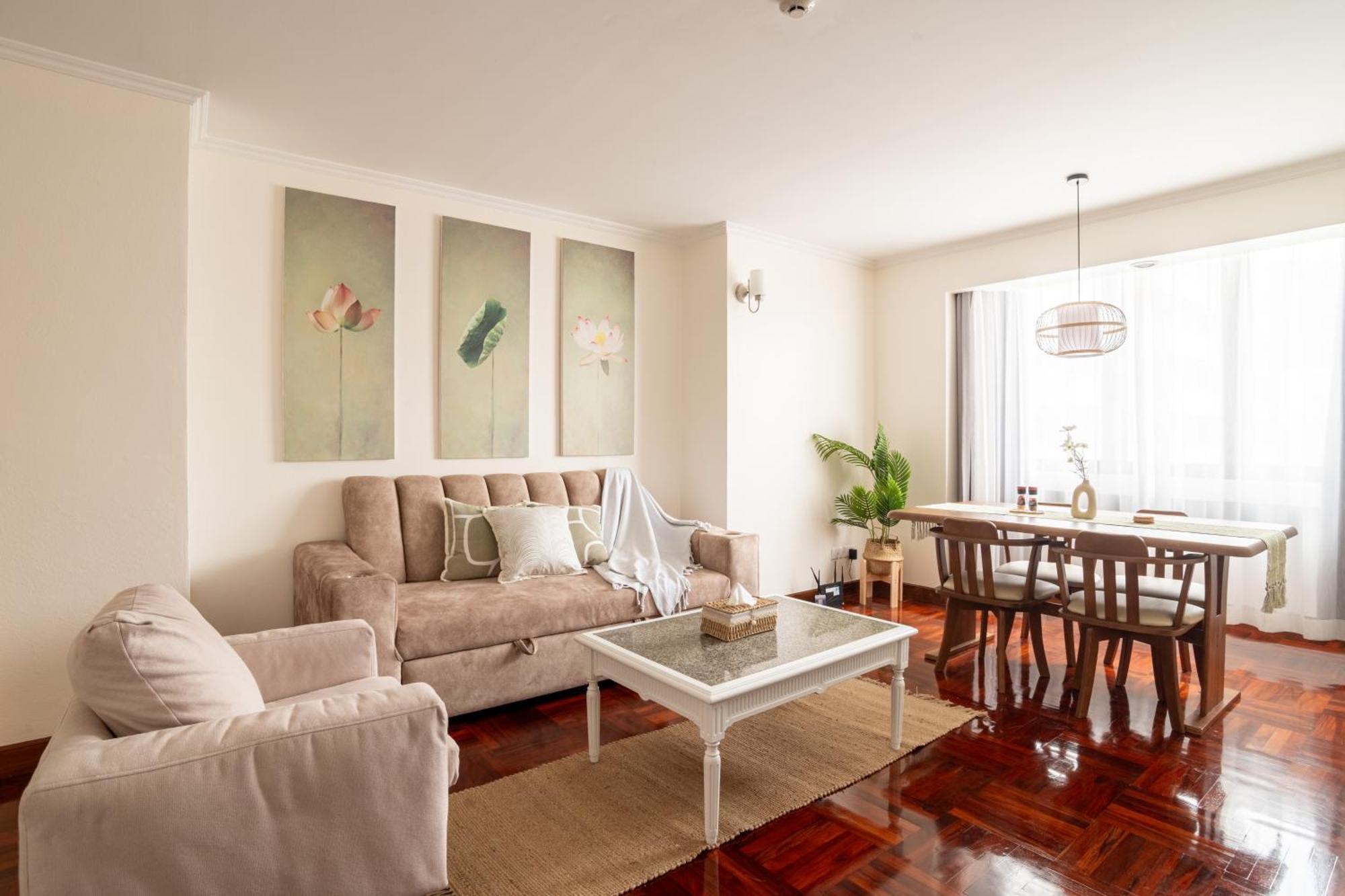 Bua Sukhumvit, Nana Bts Apartment *