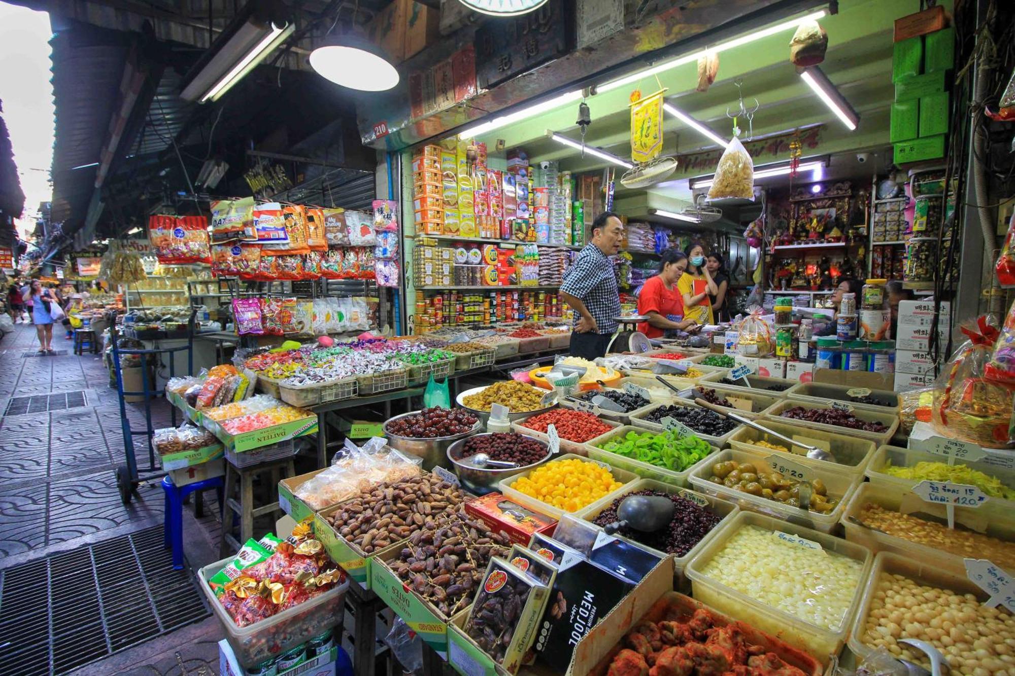 Hidden Dragon Yaowarat Road X