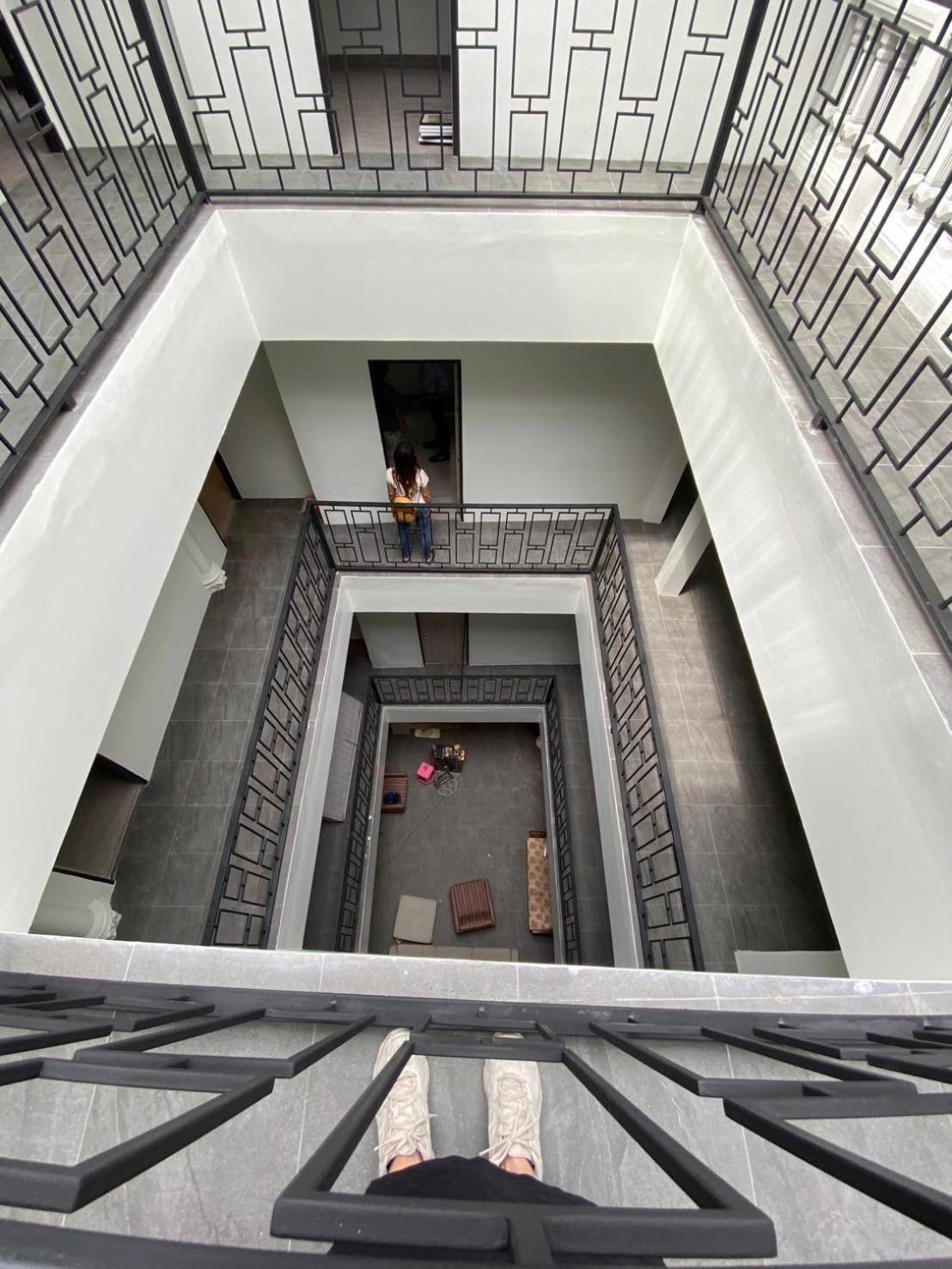 Hidden Dragon Yaowarat Road X Apartment Bangkok