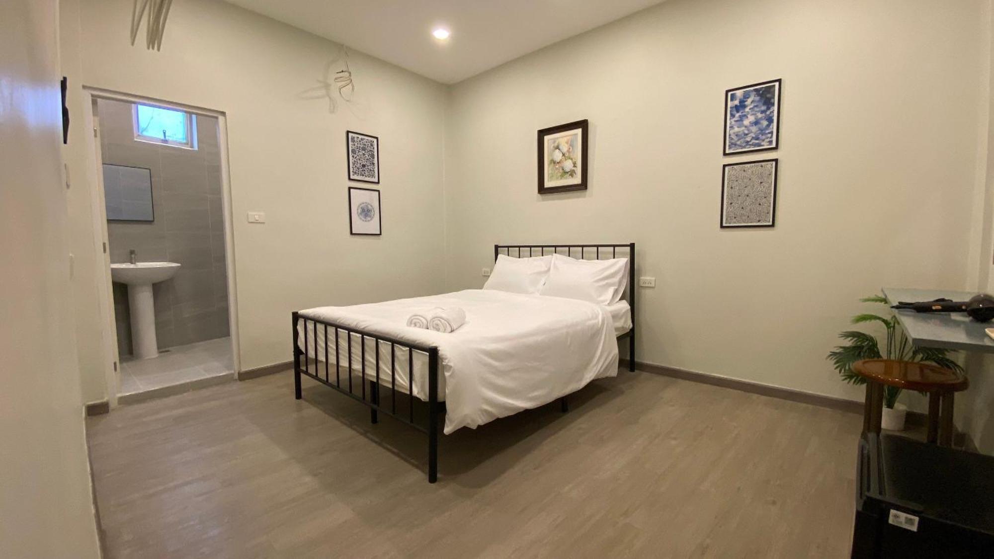 Hidden Dragon Yaowarat Road X Apartment *