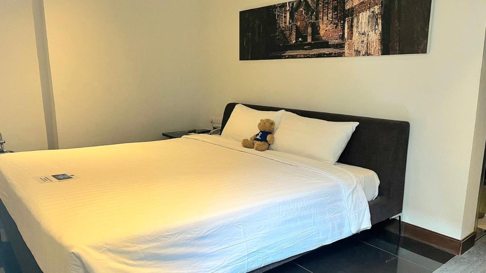 S33 Compact Sukhumvit Hotel
