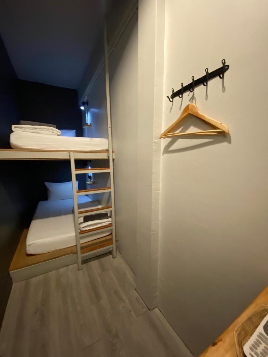 Ekanek (adults Only) Hostel *