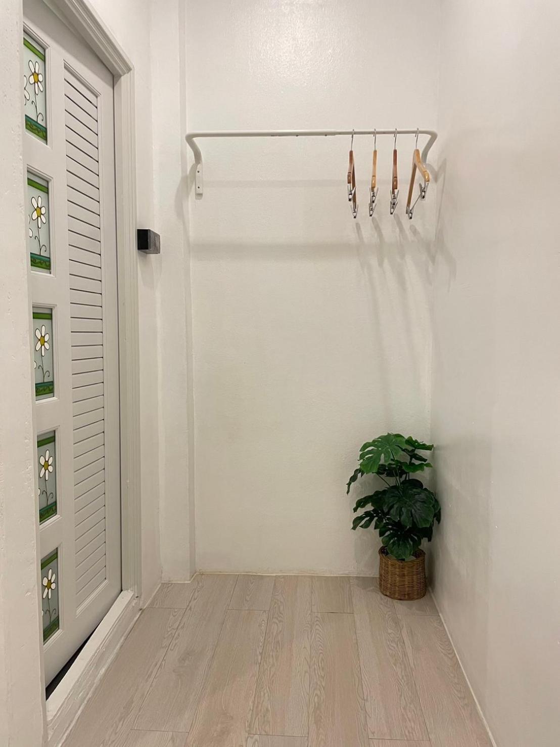Hostel Ekanek (adults Only)
