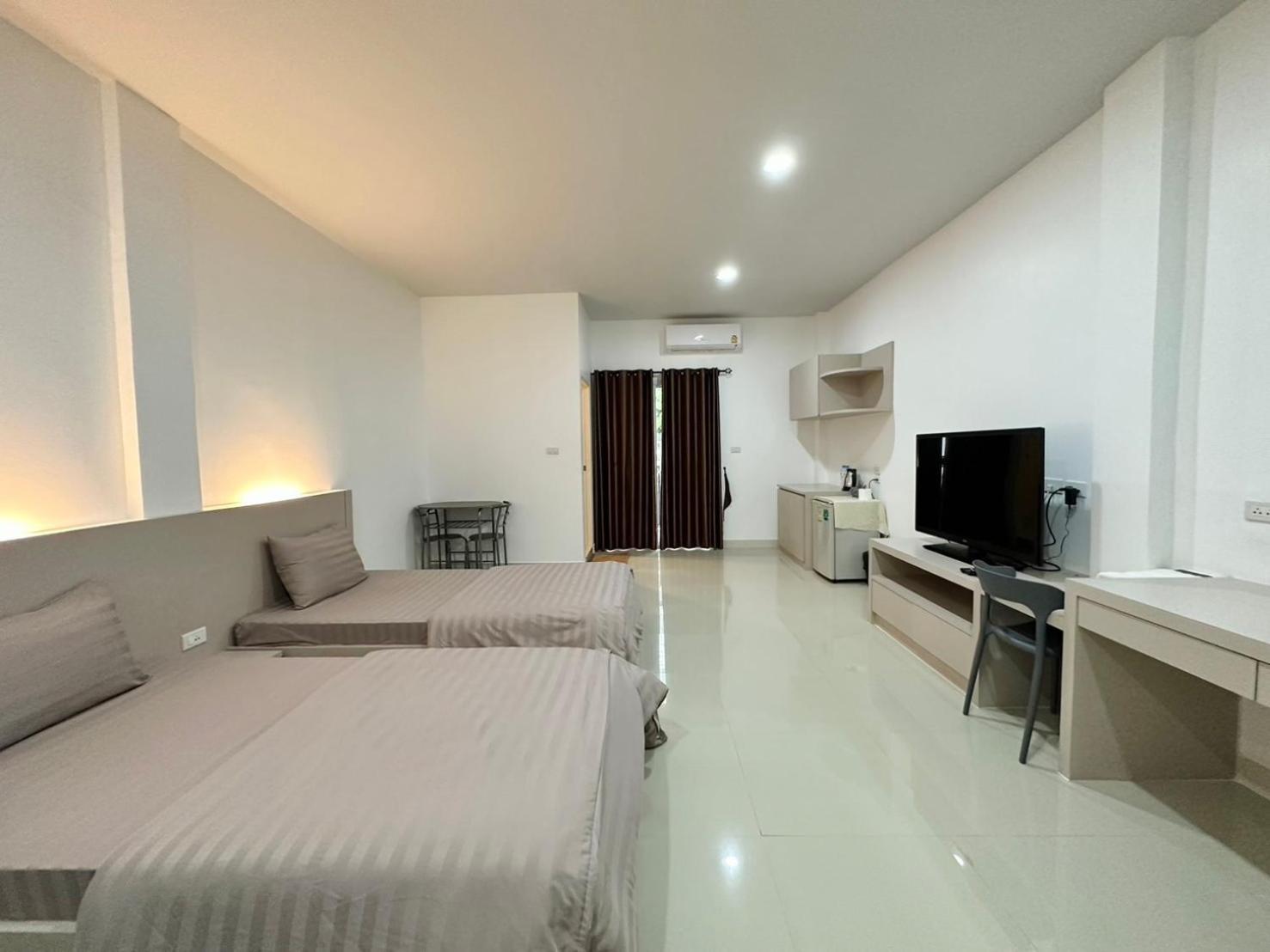 Apartment Hada House