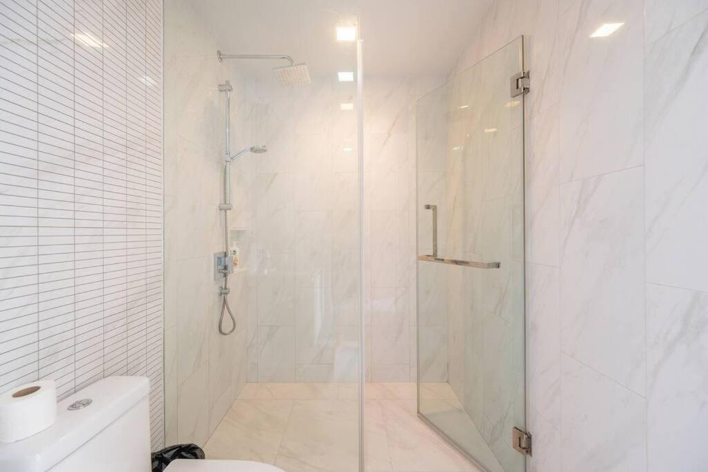 2 Bedroom At Bts Nana Sukhumvit 11 High Floor *