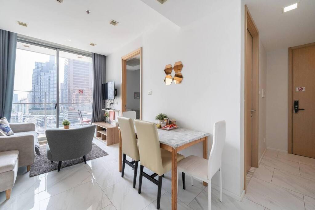 Apartment 2 Bedroom At Bts Nana Sukhumvit 11 High Floor Bangkok