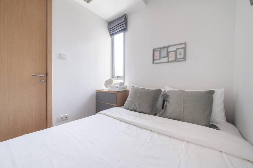 Apartment 2 Bedroom At Bts Nana Sukhumvit 11 High Floor Bangkok