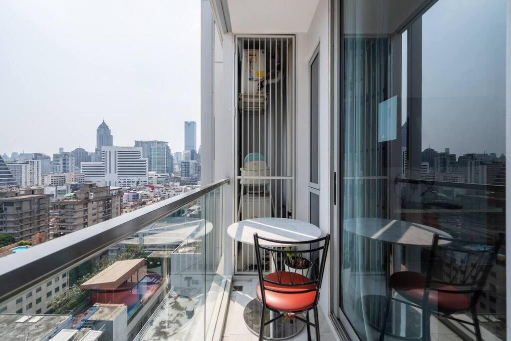 2 Bedroom At Bts Nana Sukhumvit 11 High Floor *