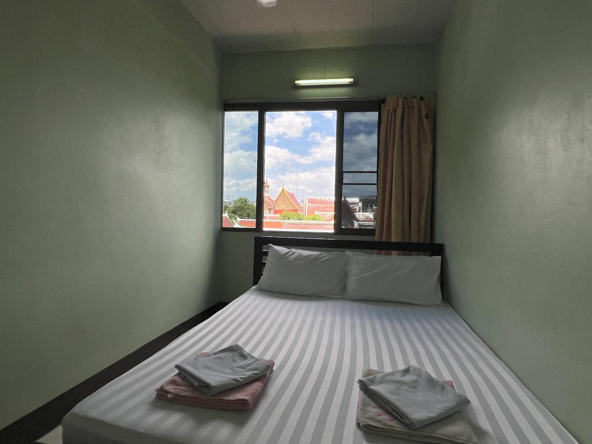 Guest house Bella Bella House Bangkok