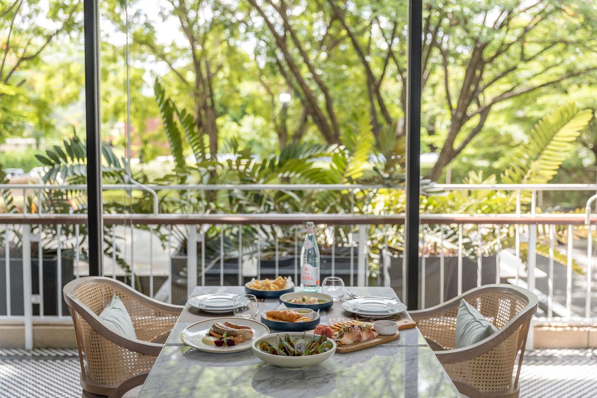 The Park Nine Srinakarin Hotel Bangkok