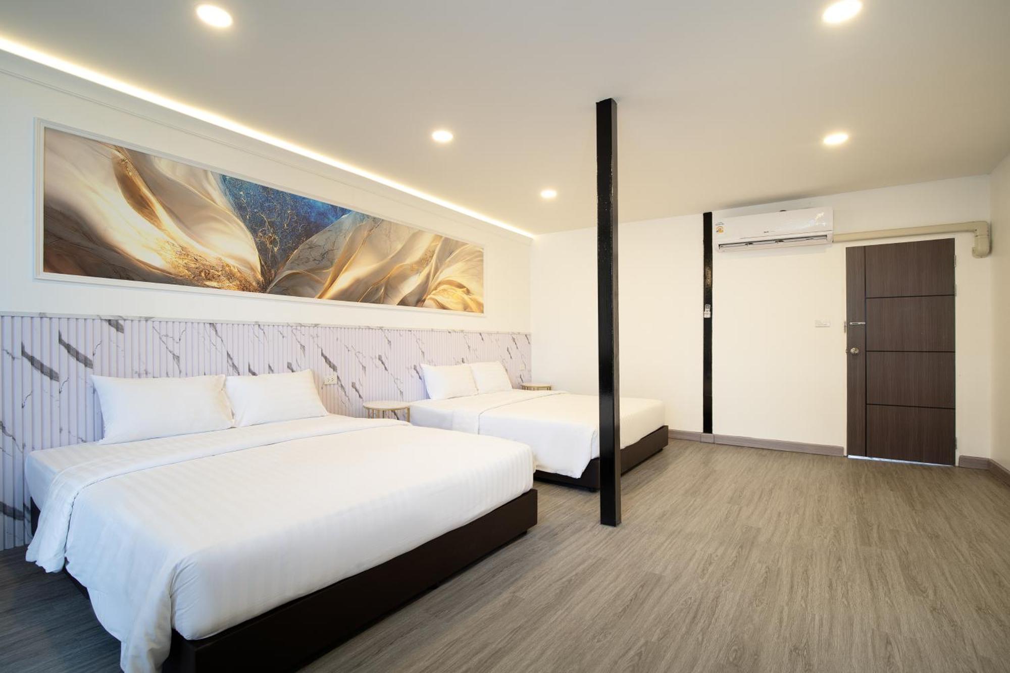 Villa Luxury Container House In Bangkok