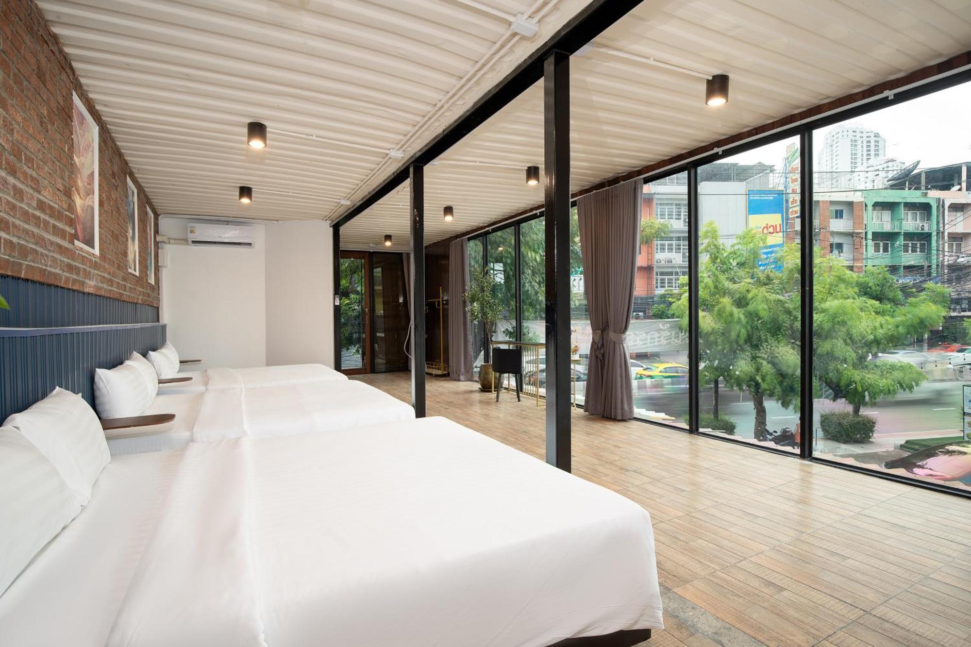 Luxury Container House In