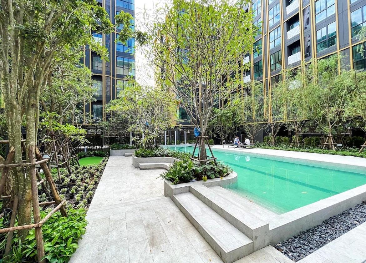 Comfy Nue Noble Centre Bangna Apartamento *