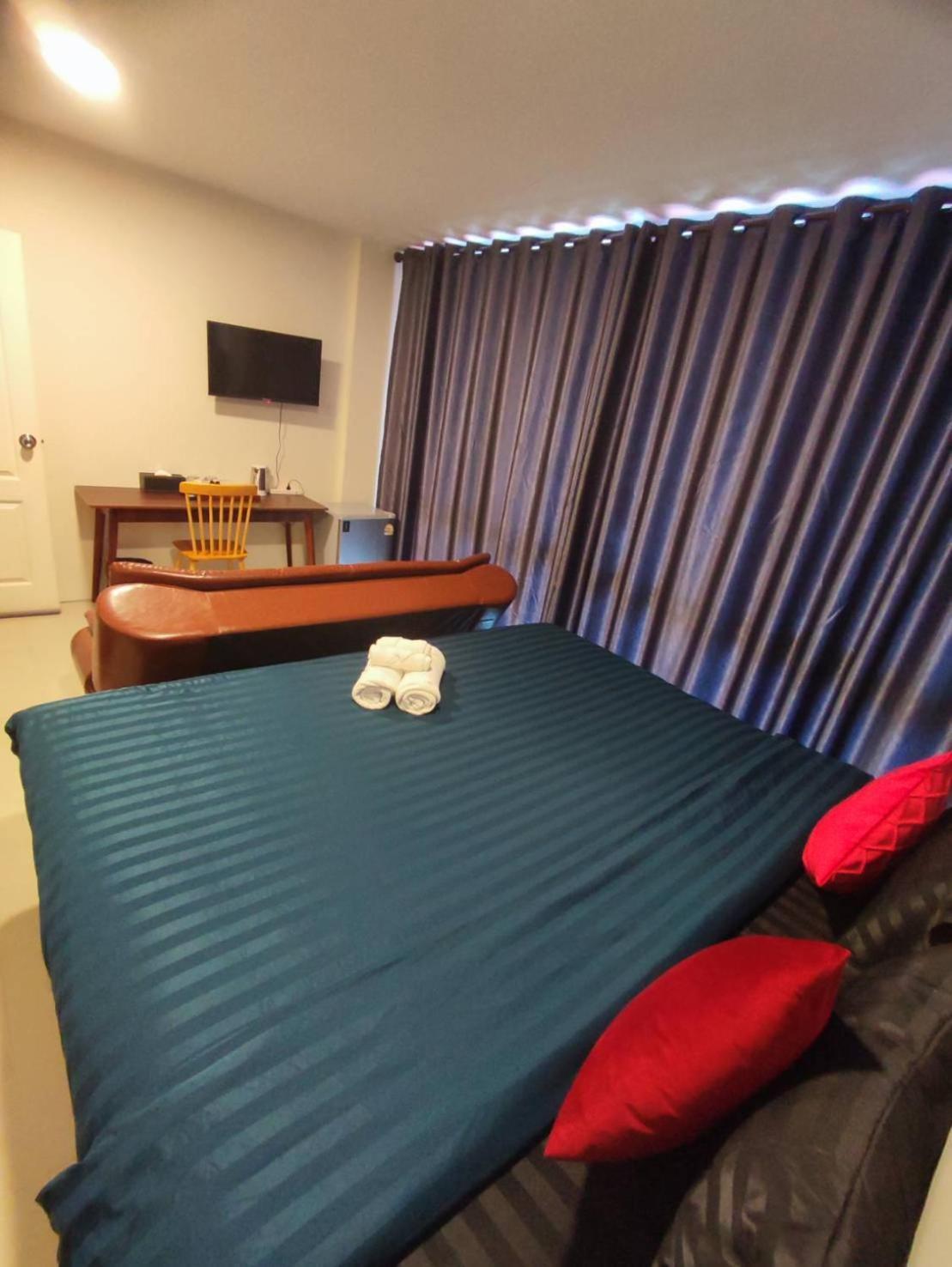 Khokeng Guest house *