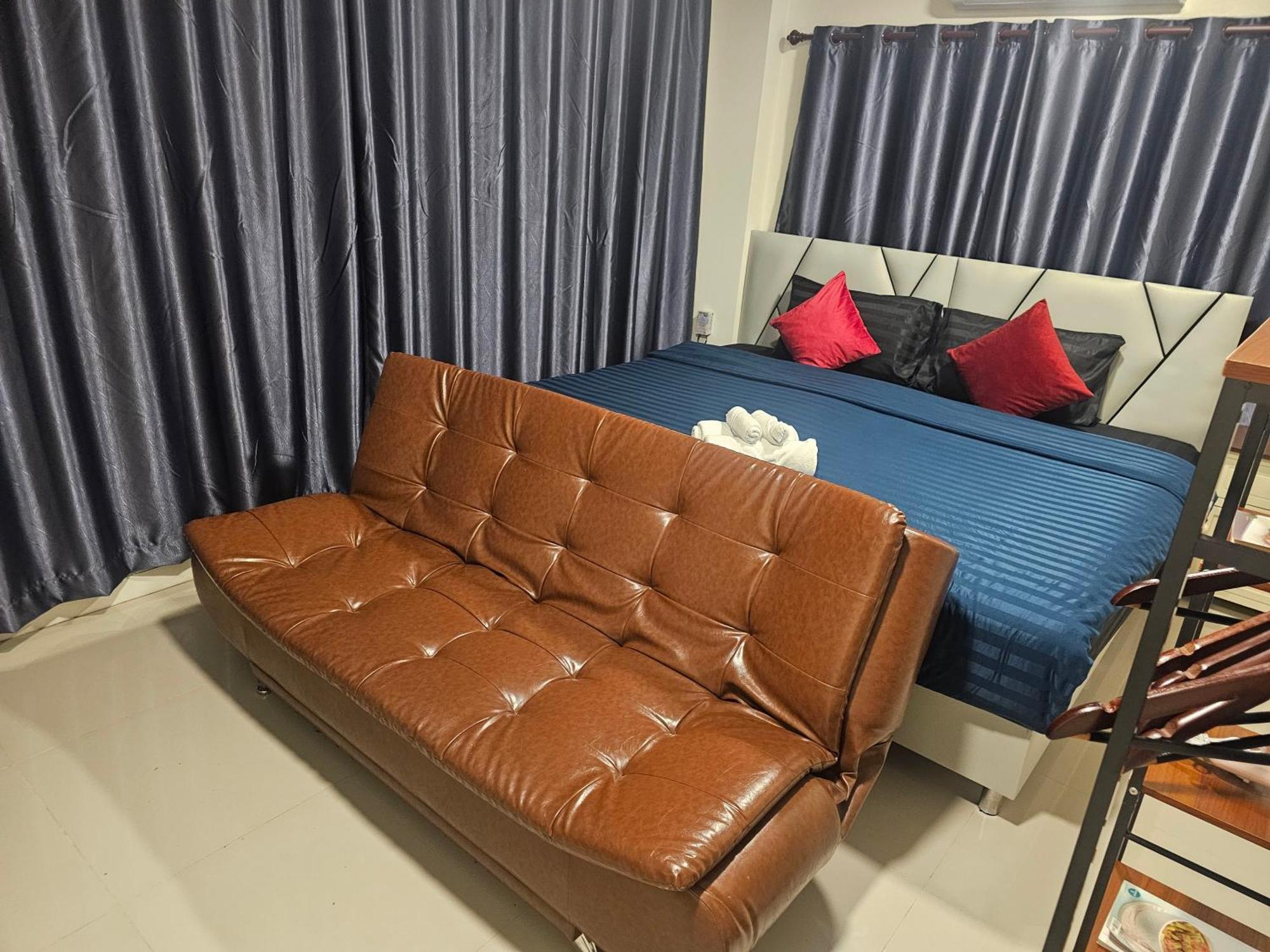 Guest house Khokeng