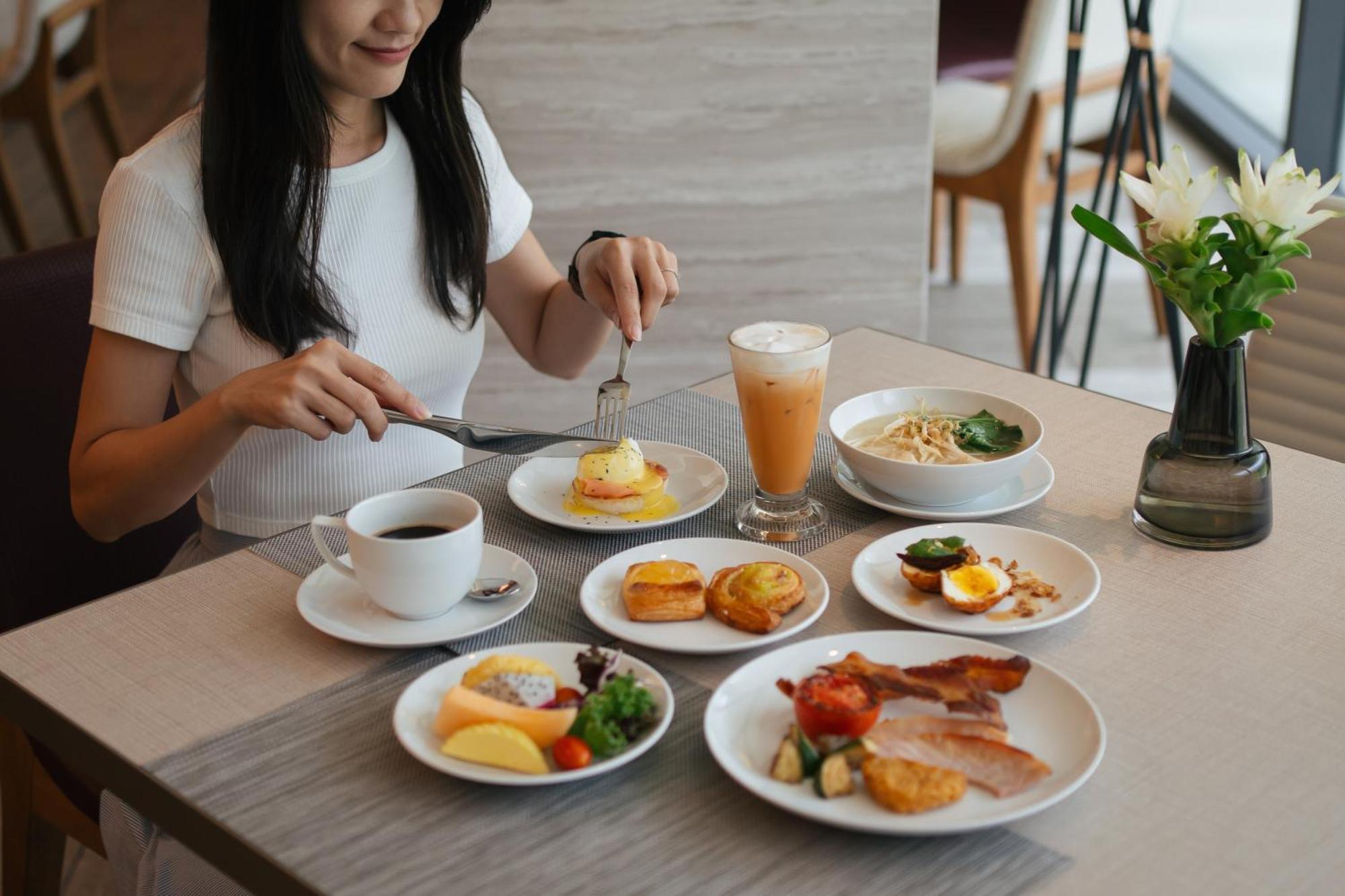 Hotel Courtyard By Marriott Suvarnabhumi Airport