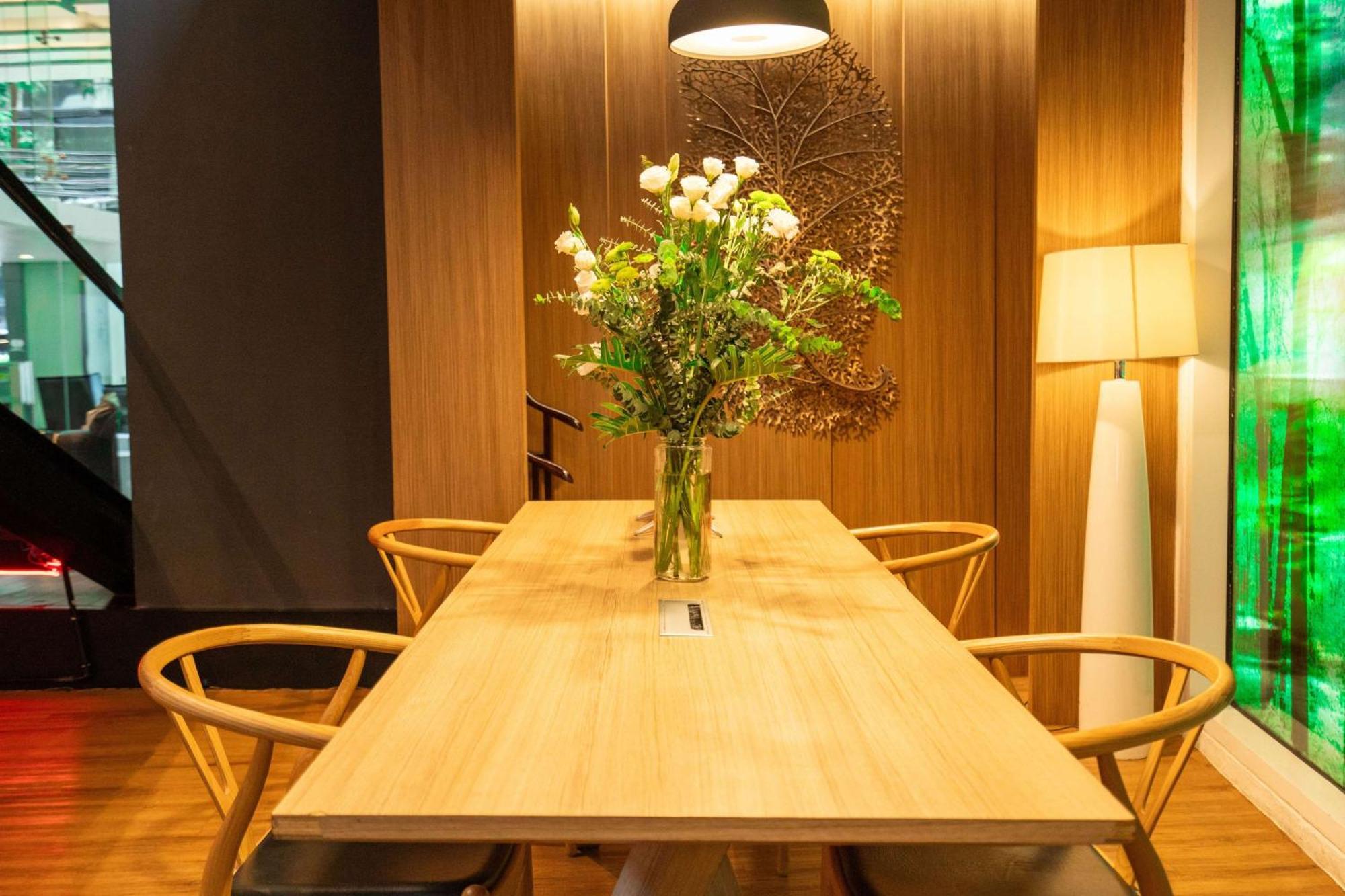 Hotel Park Plaza Soi 18 4*