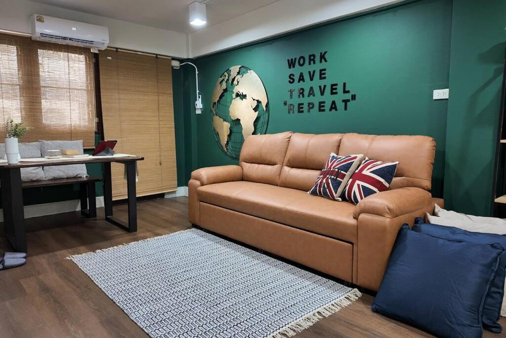 Cozy House Sathorn 11 12 Pax Free Pick Up Airport Bangkok