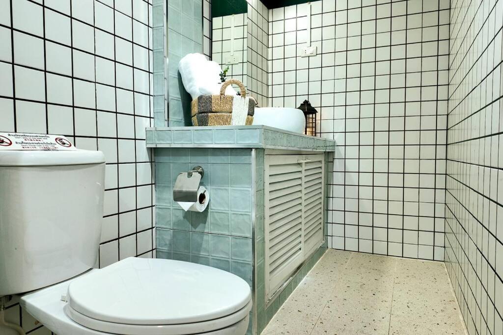 Cozy House Sathorn 11 12 Pax Free Pick Up Airport Holiday home *