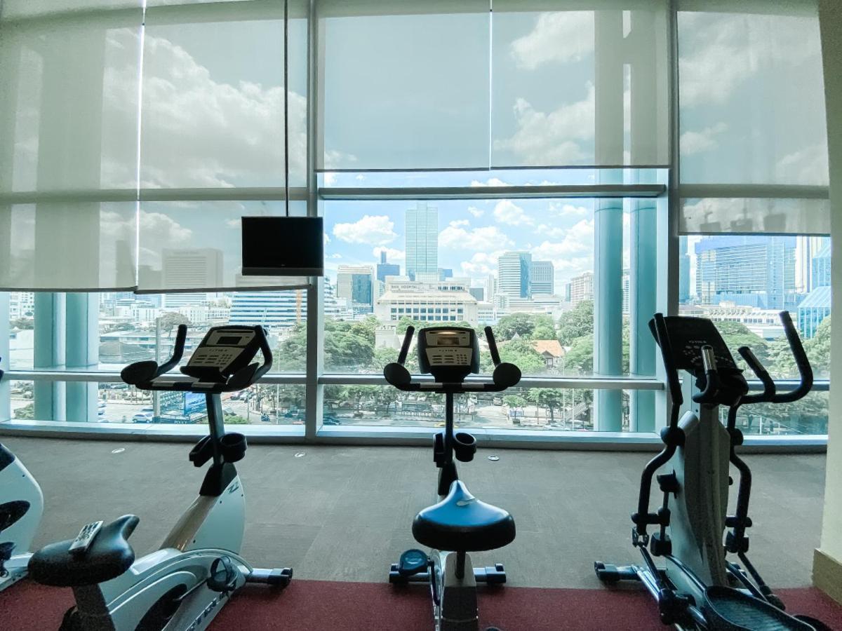 Downtown View 65 Sqm - Ultra Fast Wifi - Sathorn Apartment Bangkok