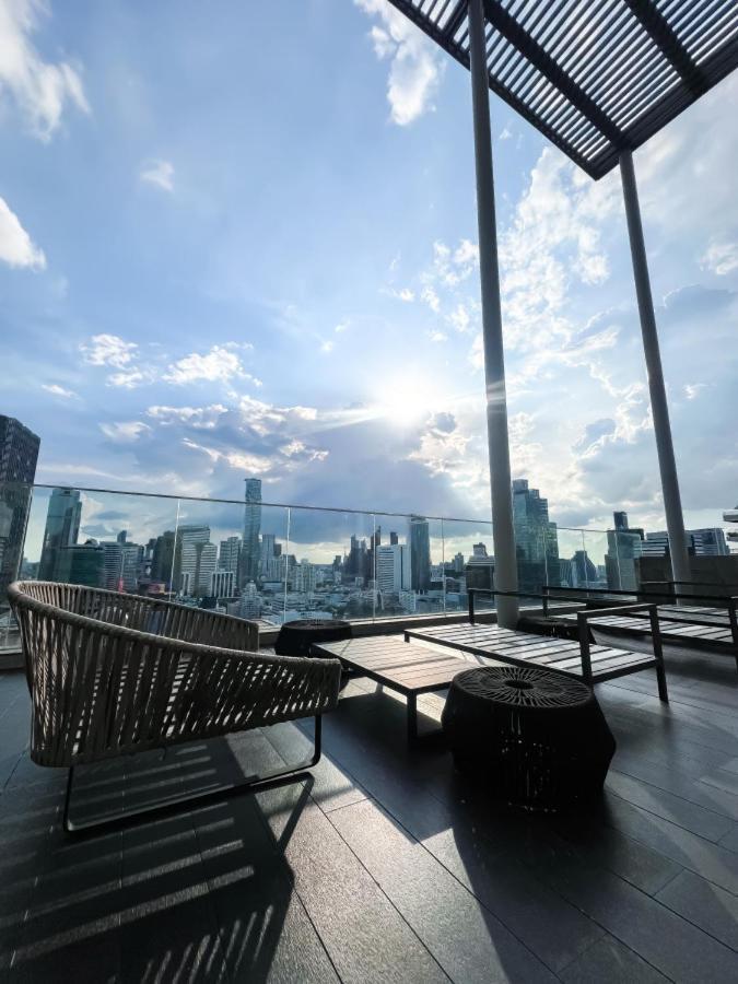 Extravagant 65 Sqm 1br - Ultra Fast Wifi - Silom Apartment Bangkok