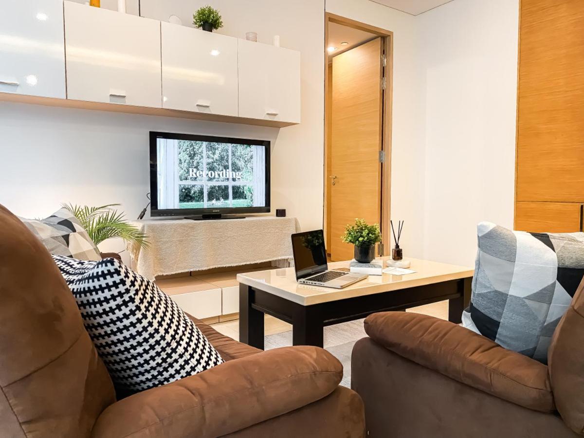 Extravagant 65 Sqm 1br - Ultra Fast Wifi - Silom