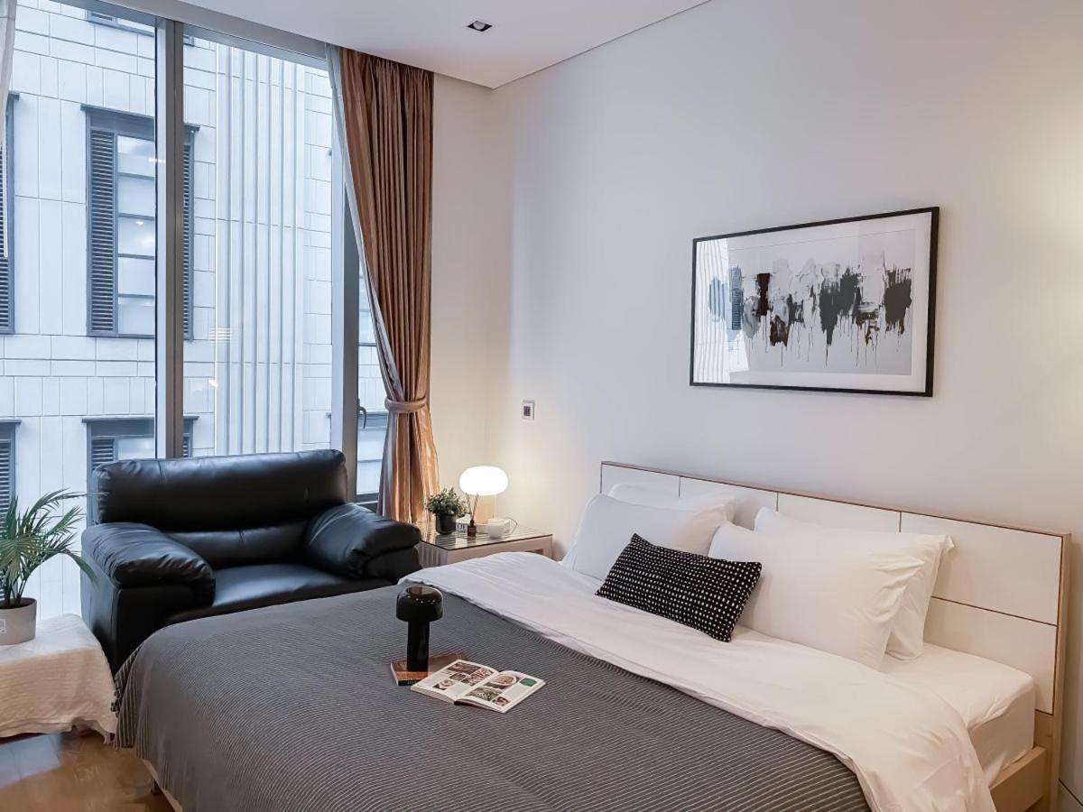 Extravagant 65 Sqm 1br - Ultra Fast Wifi - Silom *