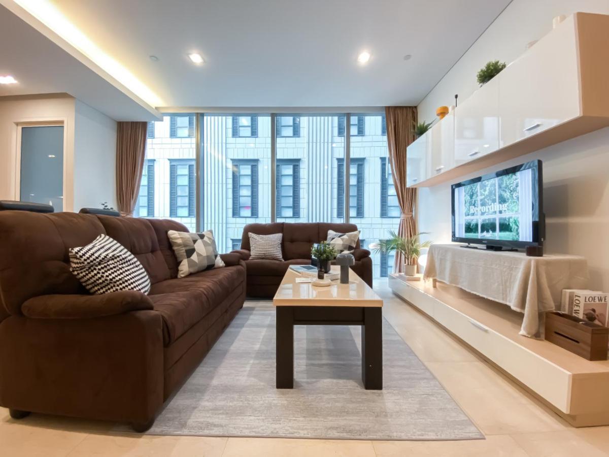 Extravagant 65 Sqm 1br - Ultra Fast Wifi - Silom *