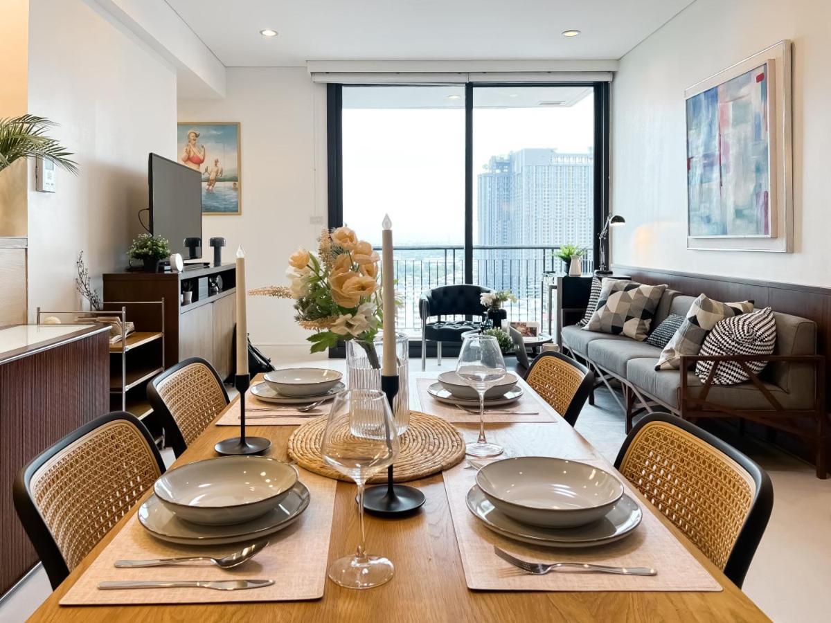 Expansive Luxury 2br - Ultra Fast Wifi - Phrom Phong *