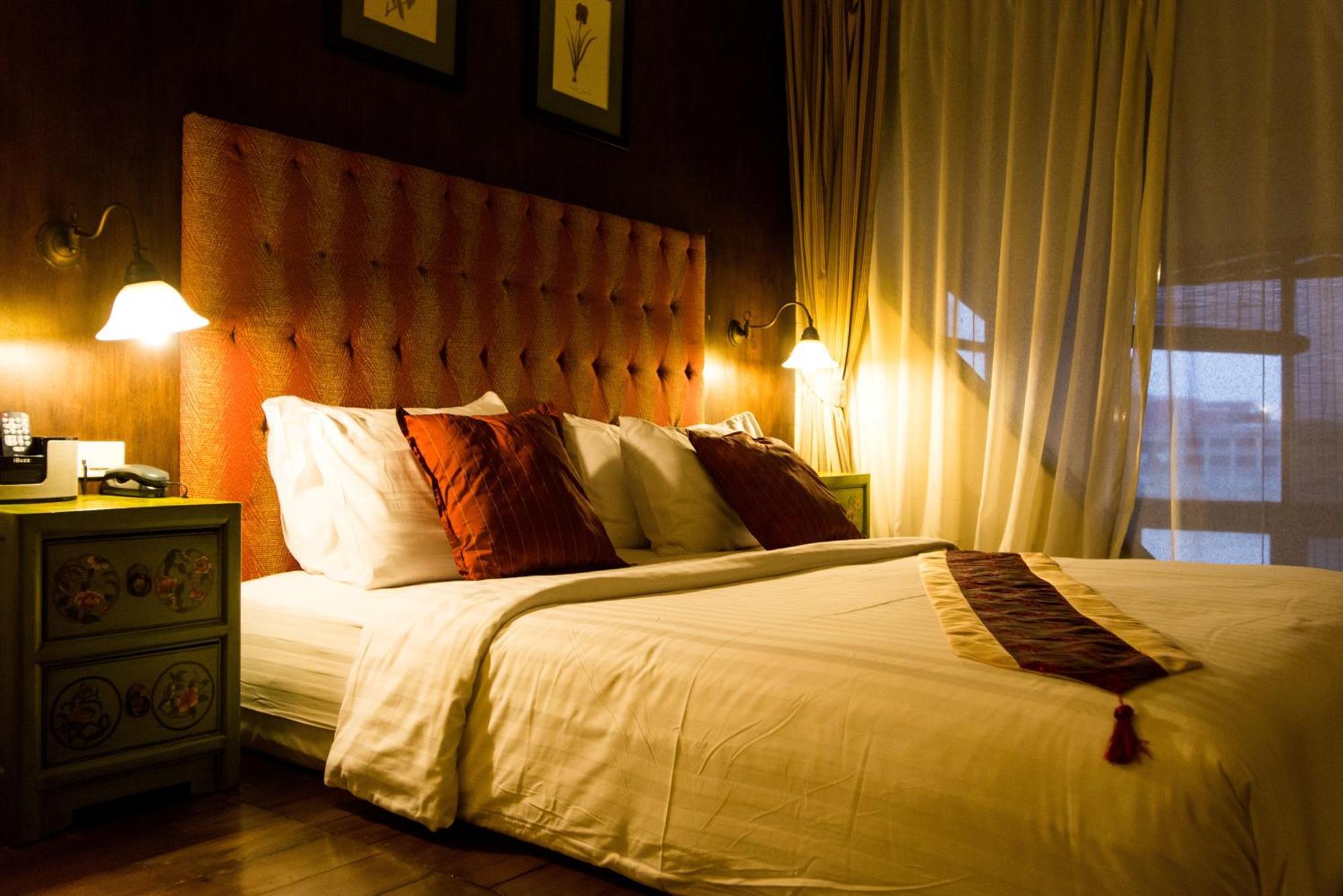 Arun 4* Bangkok