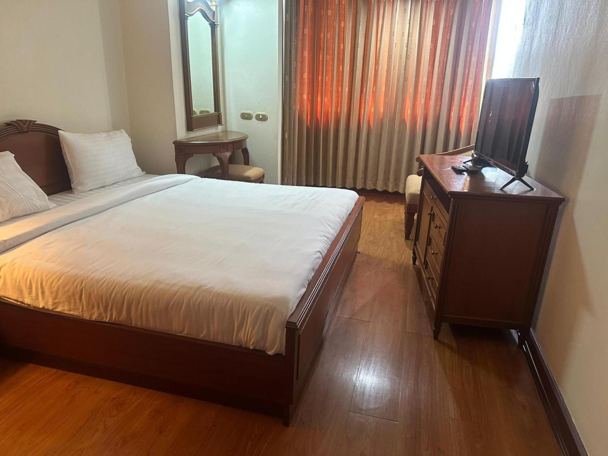 Direct At Omni Complex, Nana Pangsapuri