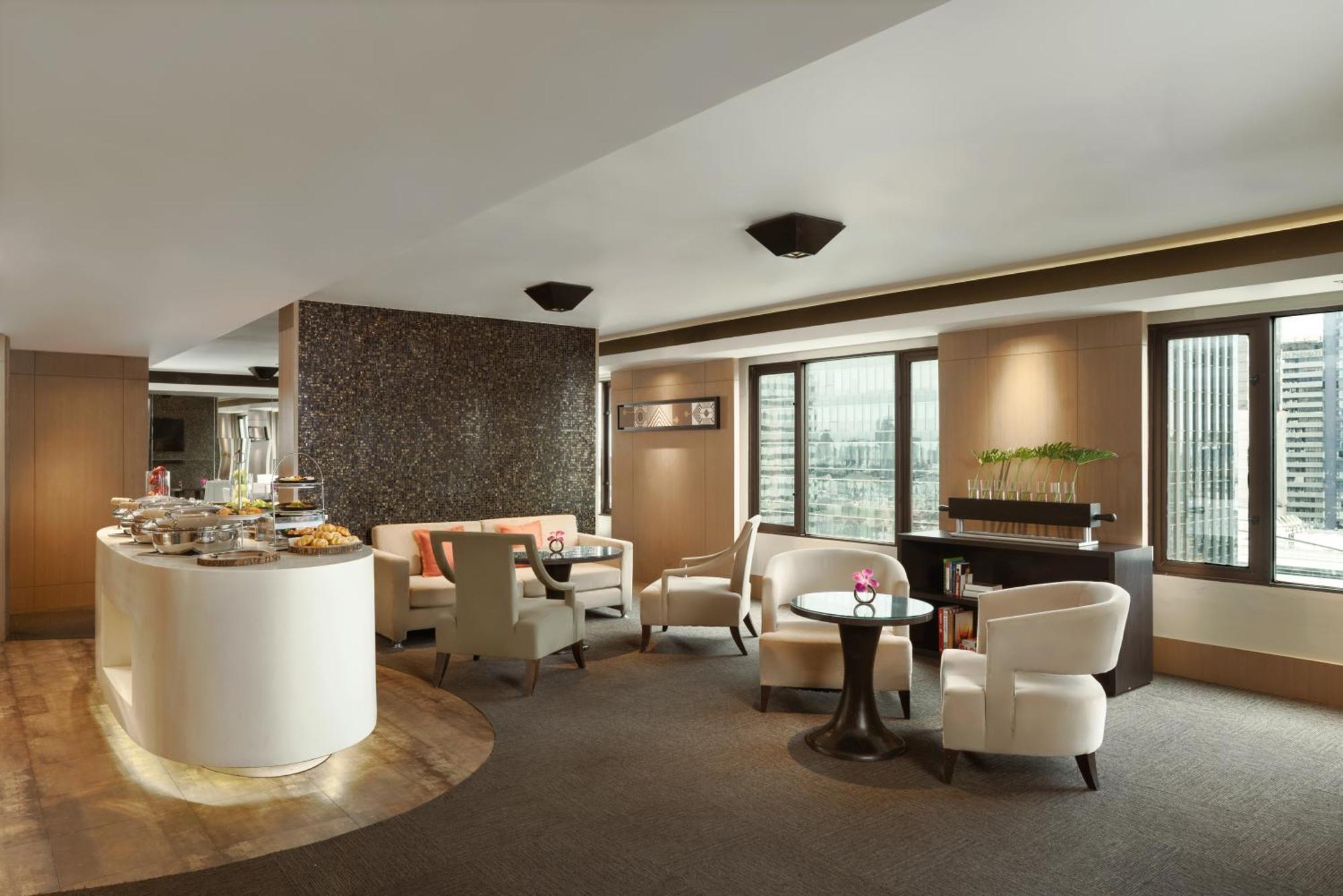 Hotel Avani Ratchada 4*
