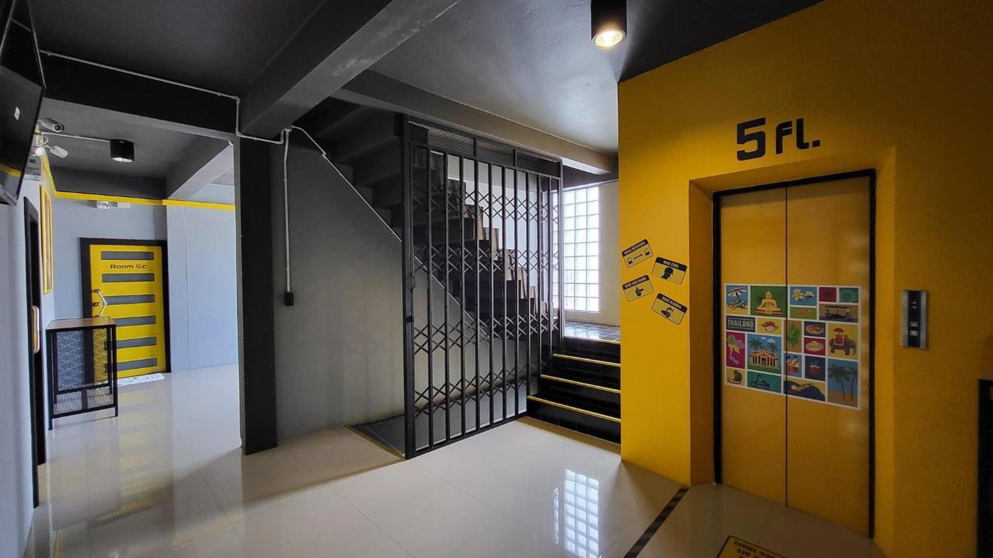 22 Hostel