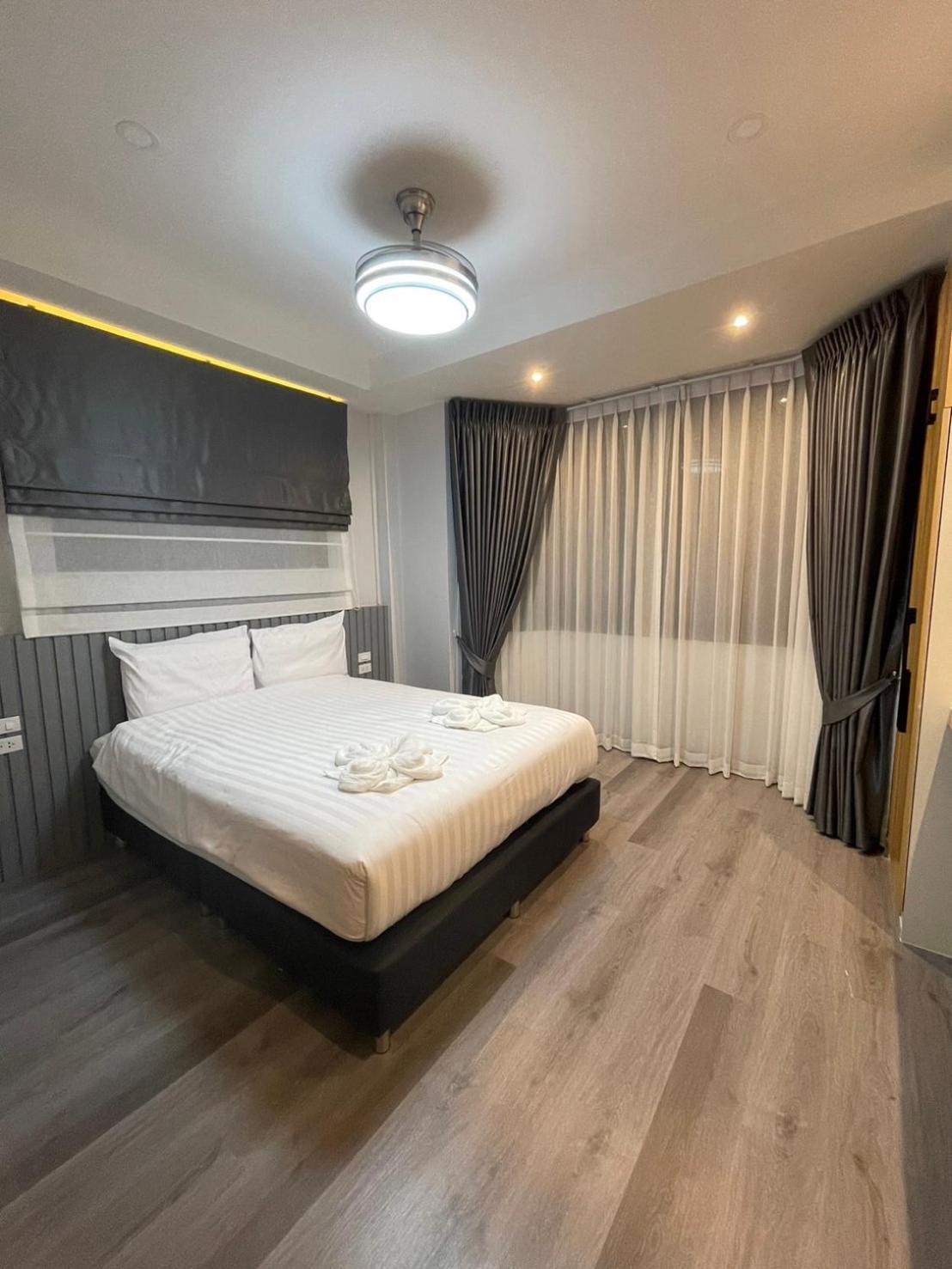 Acozyposhtel Hotel