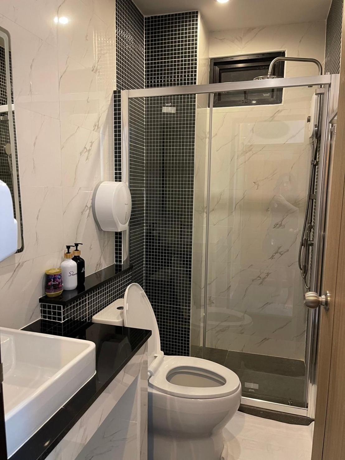 Acozyposhtel Bangkok